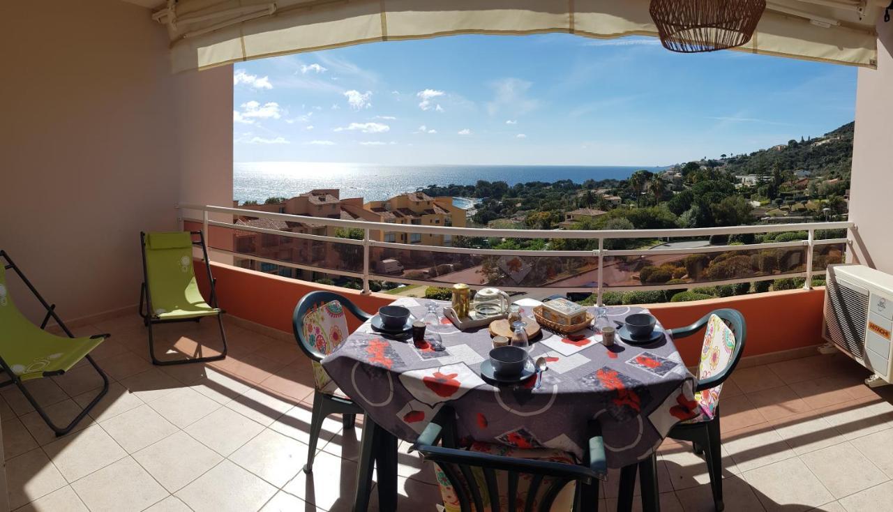 Grand Studio de standing bord de mer Ajaccio  Buitenkant foto