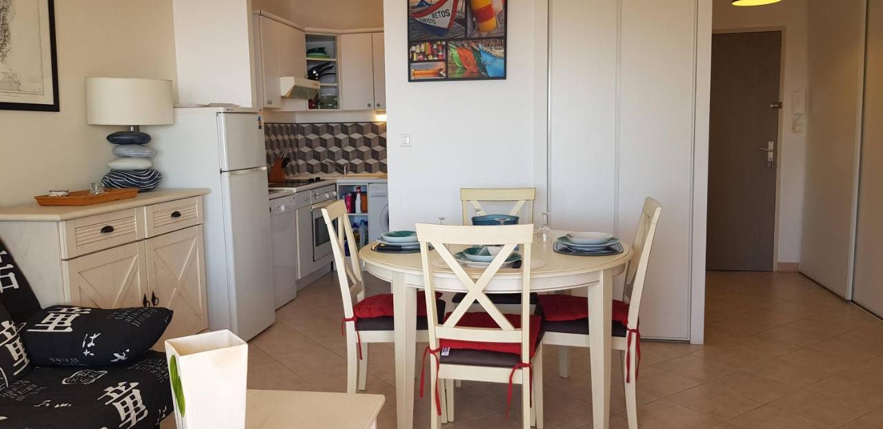 Grand Studio de standing bord de mer Ajaccio  Buitenkant foto