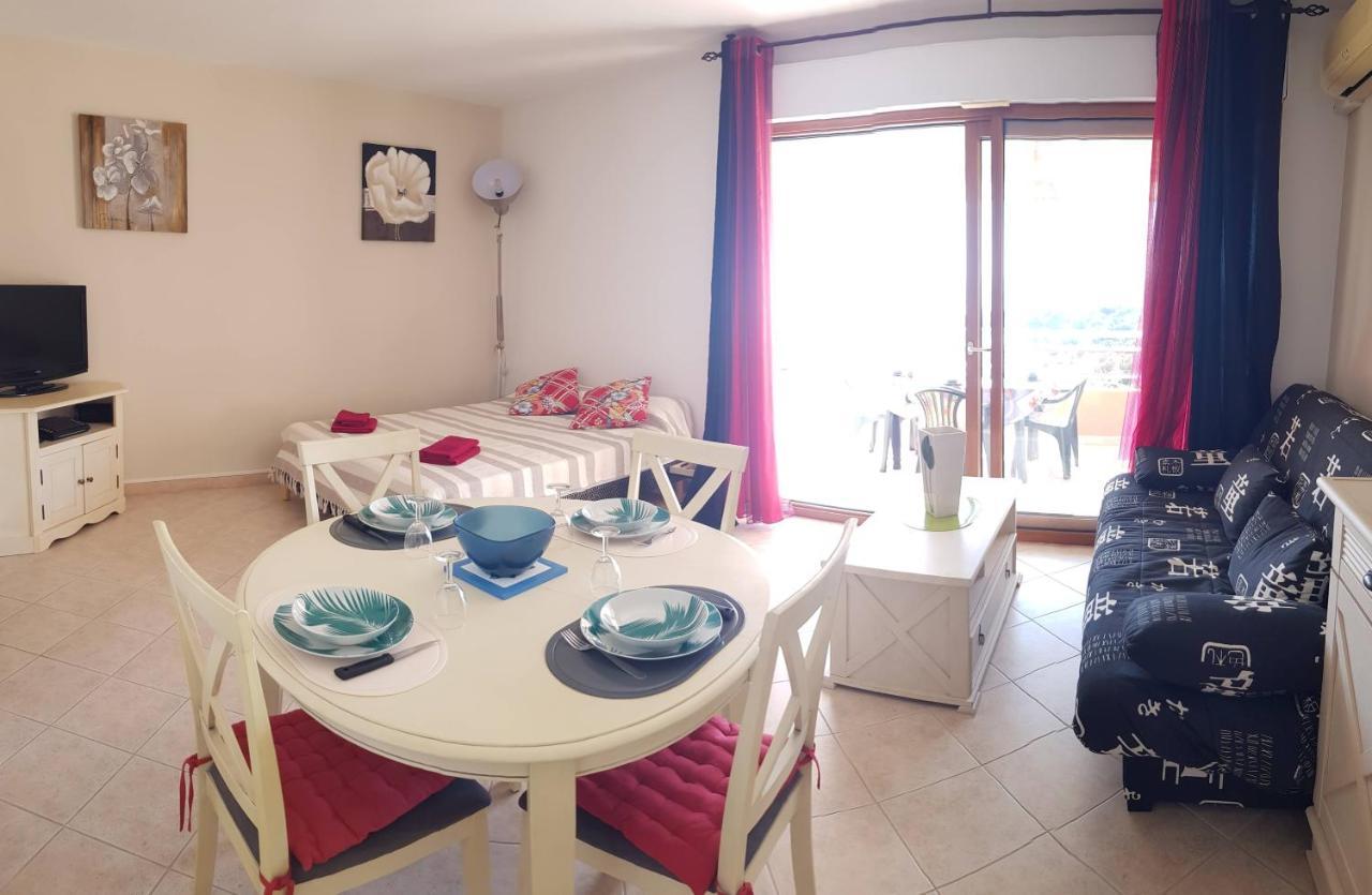 Grand Studio de standing bord de mer Ajaccio  Buitenkant foto